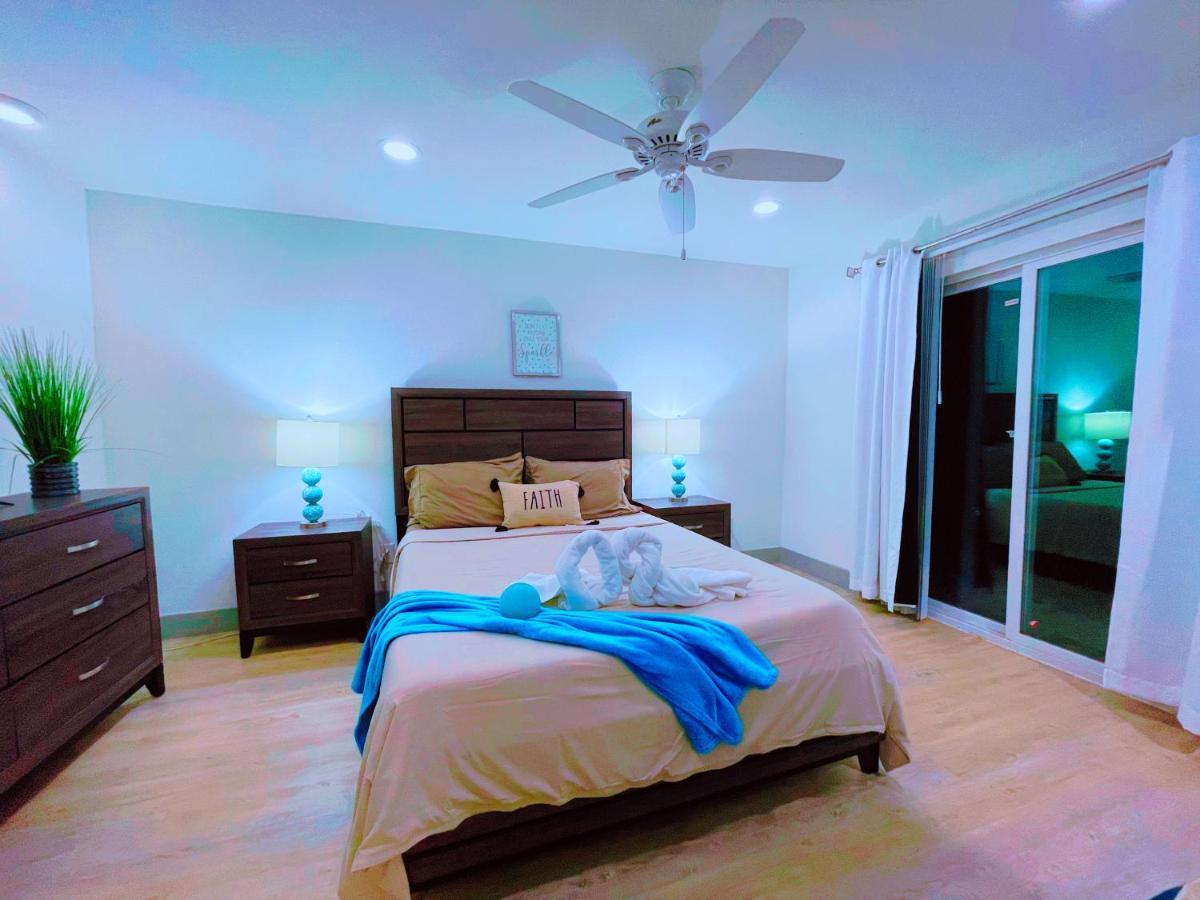 Modern Santorini Suite Houston Nrg Tmc Luxurious Walkable Bagian luar foto